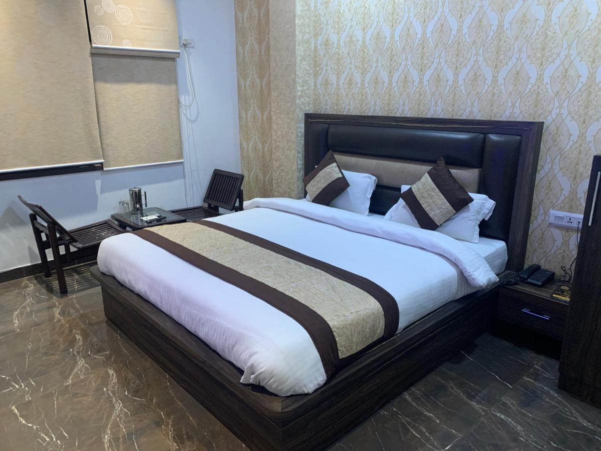 Hotel Sb Residency Amritsar Buitenkant foto