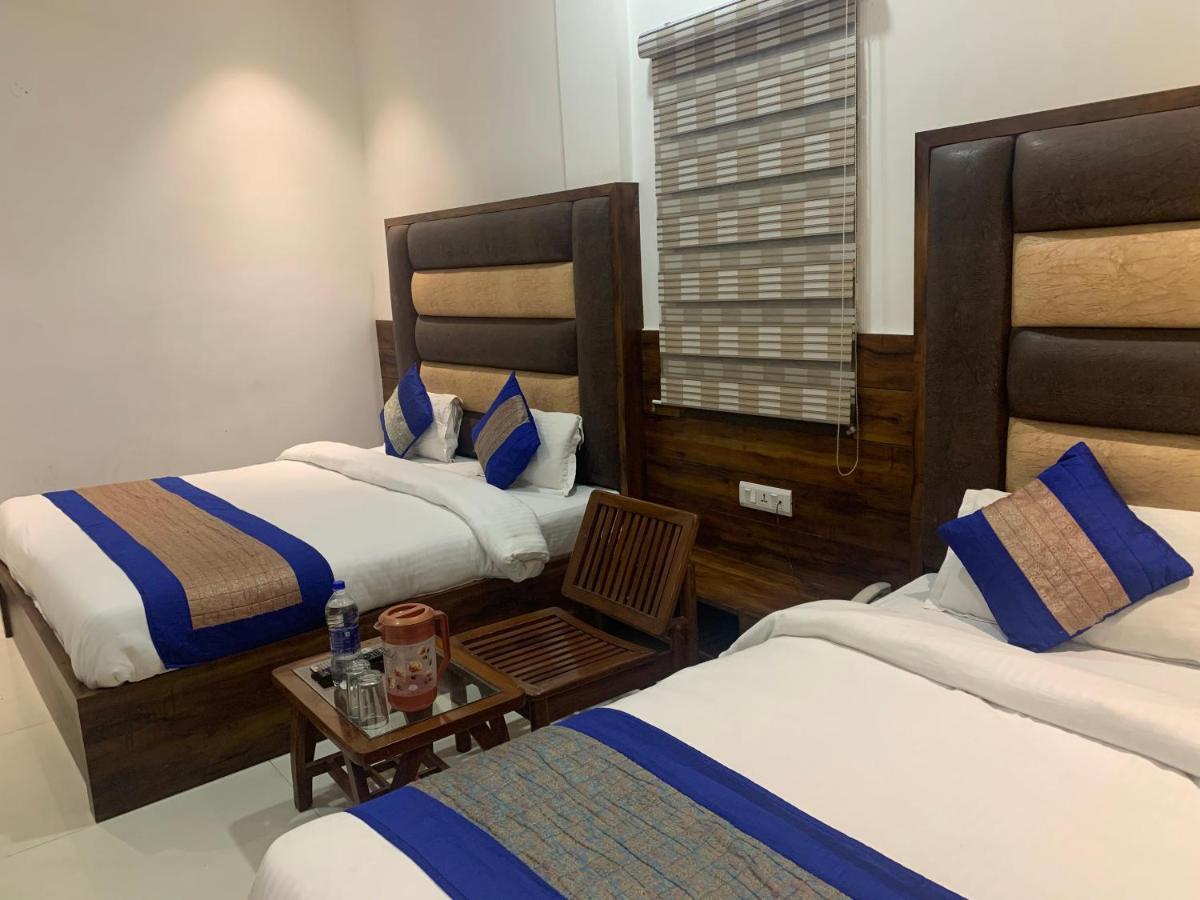Hotel Sb Residency Amritsar Buitenkant foto