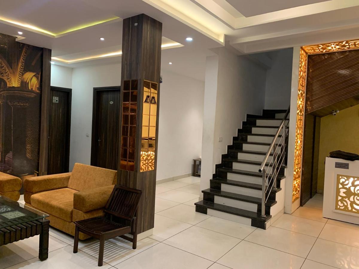 Hotel Sb Residency Amritsar Buitenkant foto