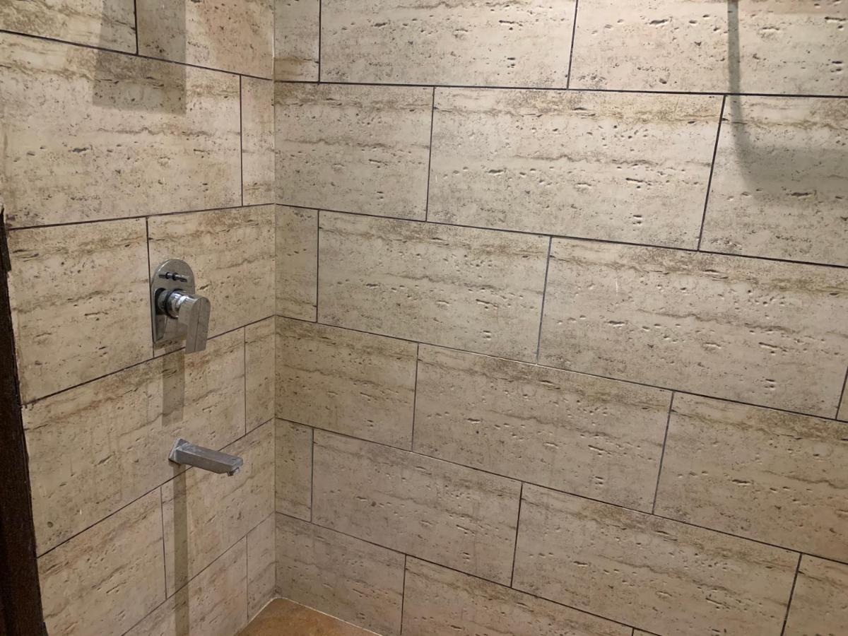 Hotel Sb Residency Amritsar Buitenkant foto