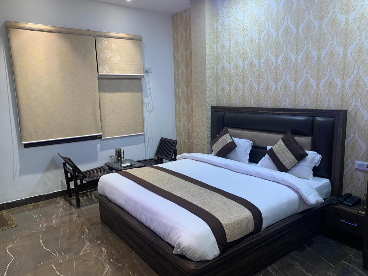 Hotel Sb Residency Amritsar Buitenkant foto